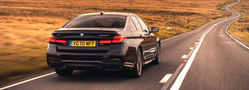 طراحی بی ام و M550i