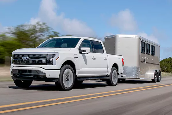 طراحی فورد F-150 لایتنینگ