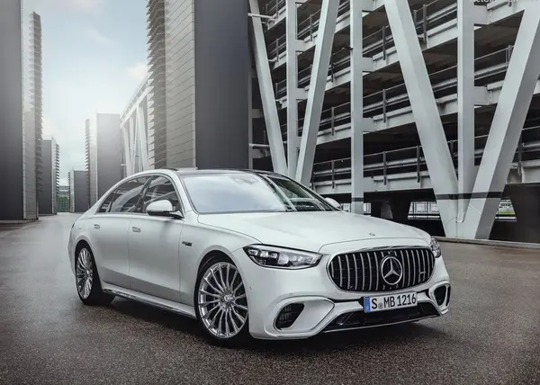 نمای بیرونی AMG-E S63 ۲۰۲۳