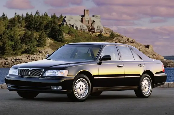 اینفینیتی Q45 (G50)